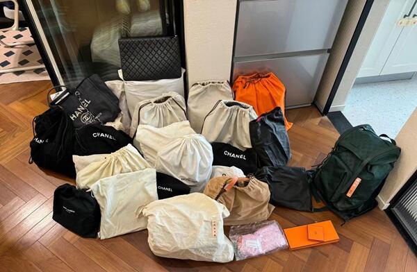 镇坪县回收奢侈品衣服.jpg